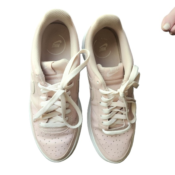 Nike Womens Pink Court Vision Alta Platform Sneakers Size 10 - Picture 3 of 7